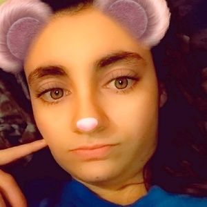 Meet your Posher, Jasmine